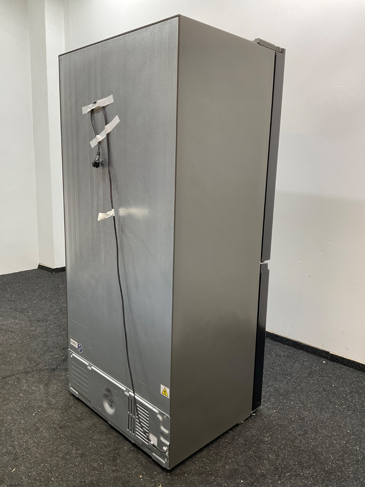 Inventum Amerikaanse koelkast SKV4178B - Zwart