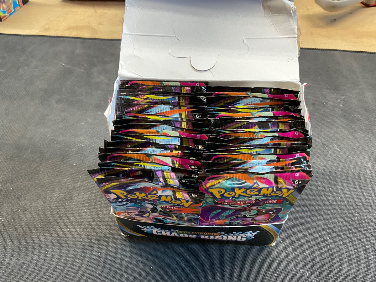 Pokemon mega Evolution Chaos Rising Booster Box