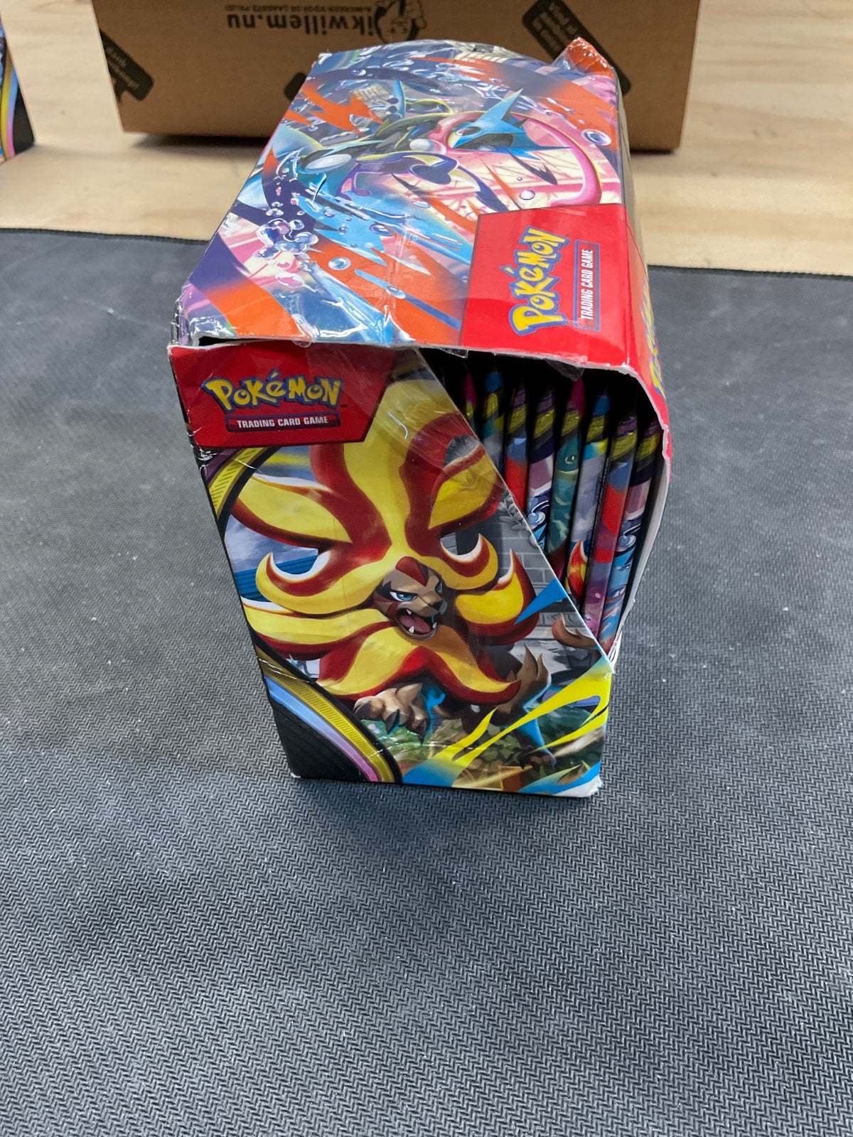 Pokemon mega Evolution Chaos Rising Booster Box