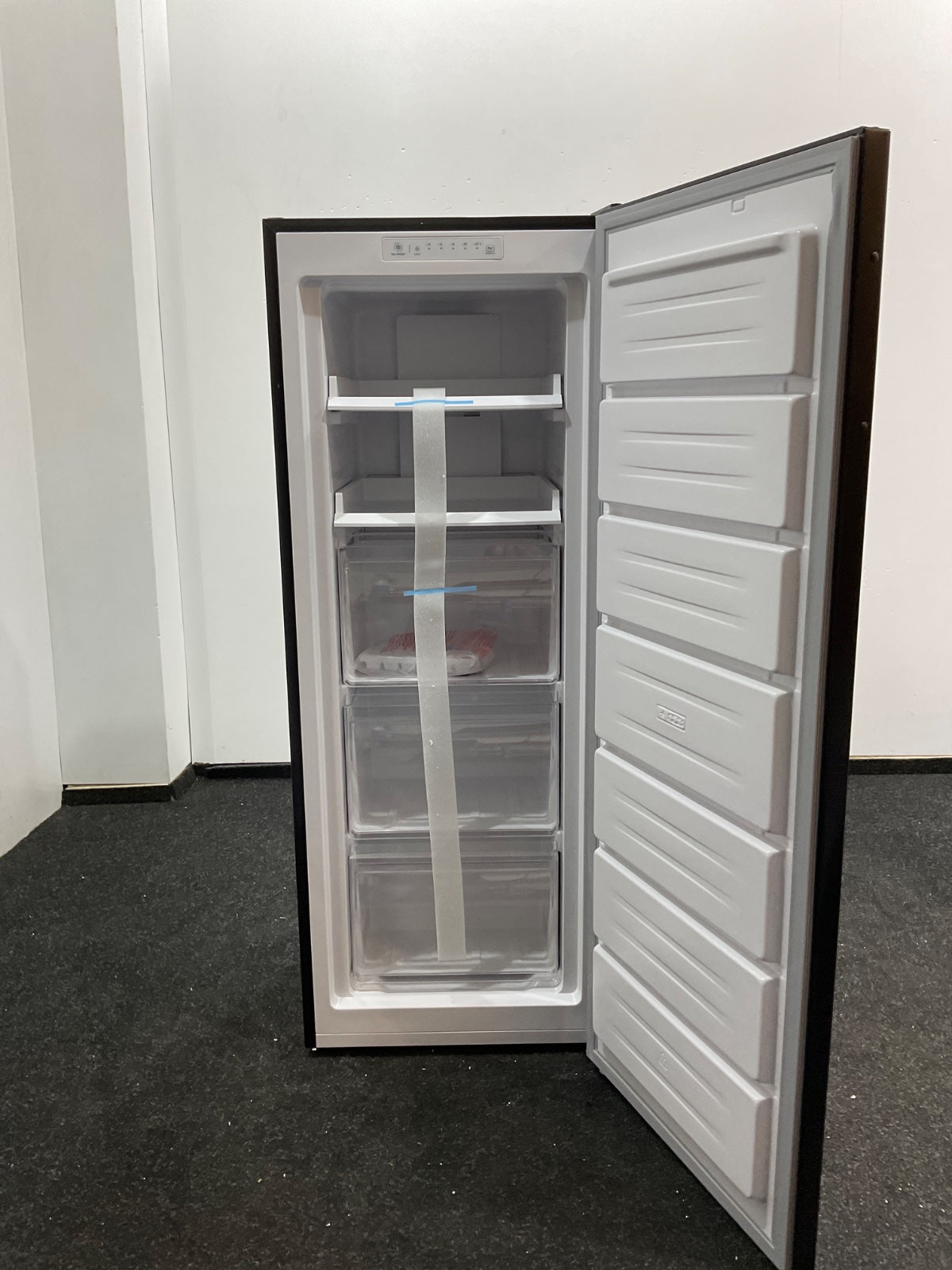 Inventum vrieskast VR1430B - Vrijstaand - Zwart