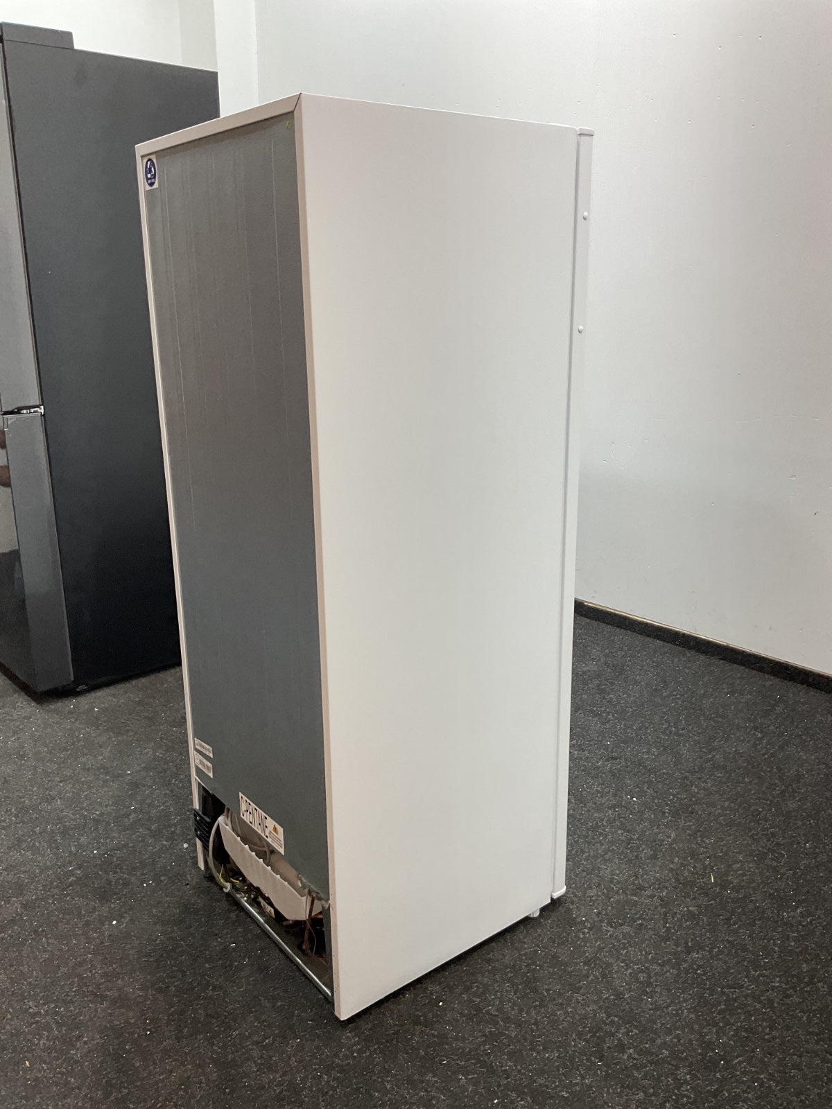 Inventum koelkast KK1430W - 143 cm hoog - Wit