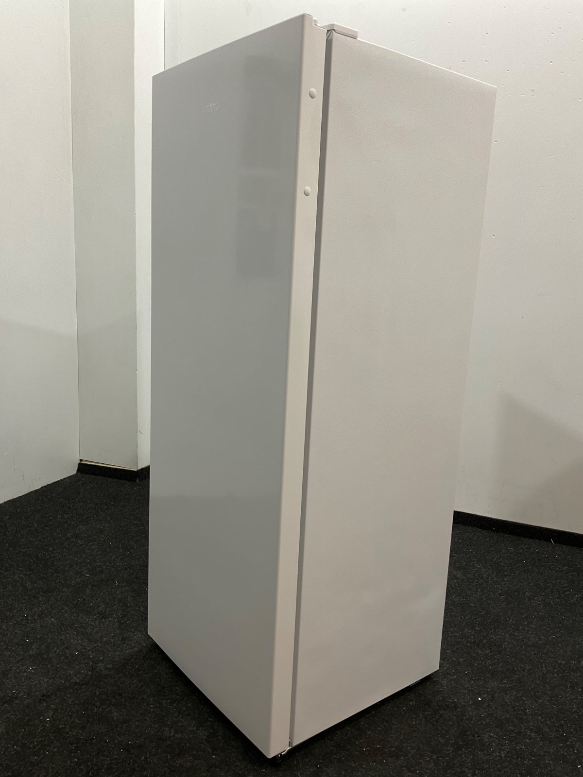 Everglades EVOD2019 - Hoge Koelkast - 144CM 