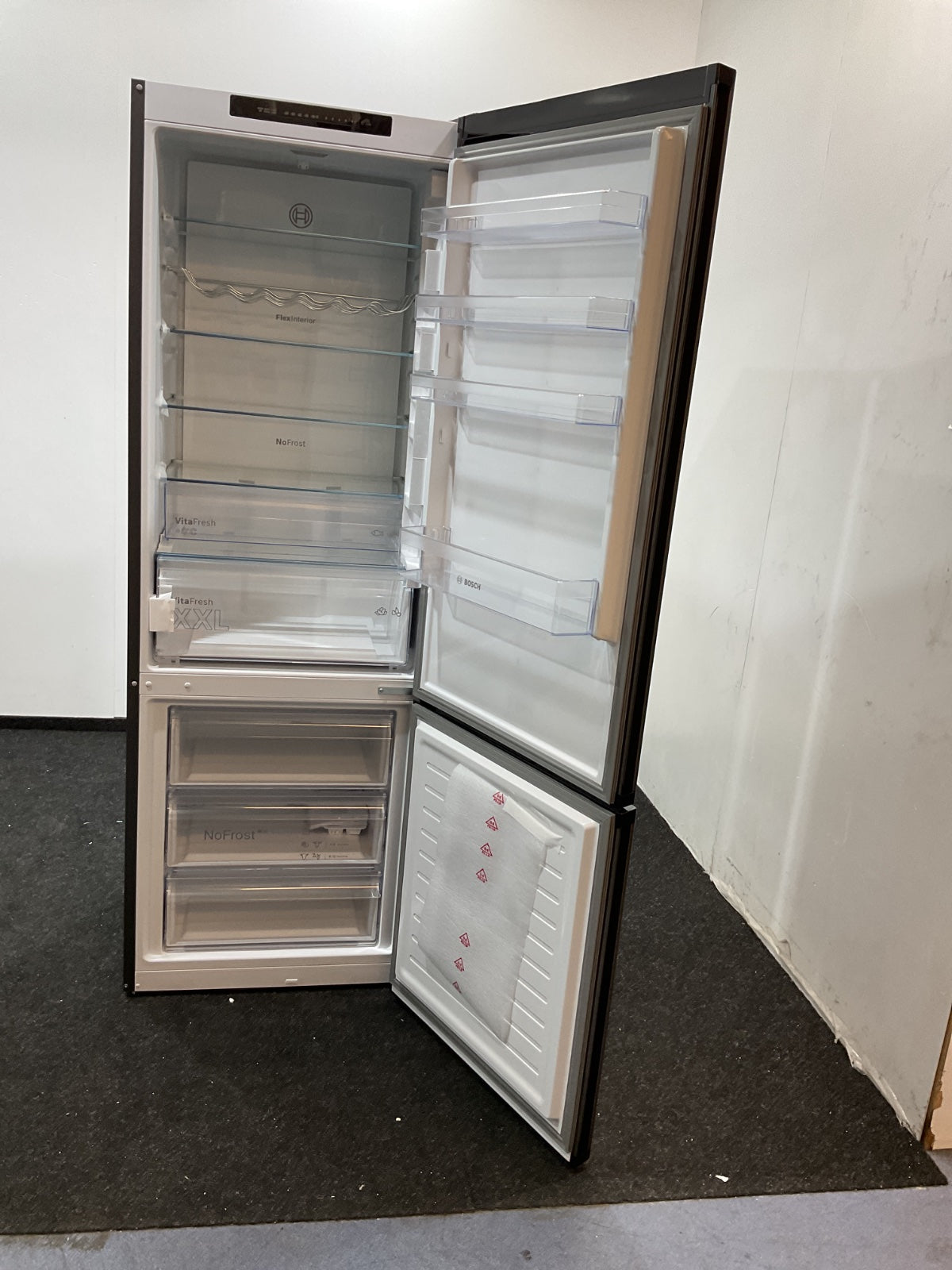 Bosch koelkast KGN492XCF - Serie 4 - Zwart
