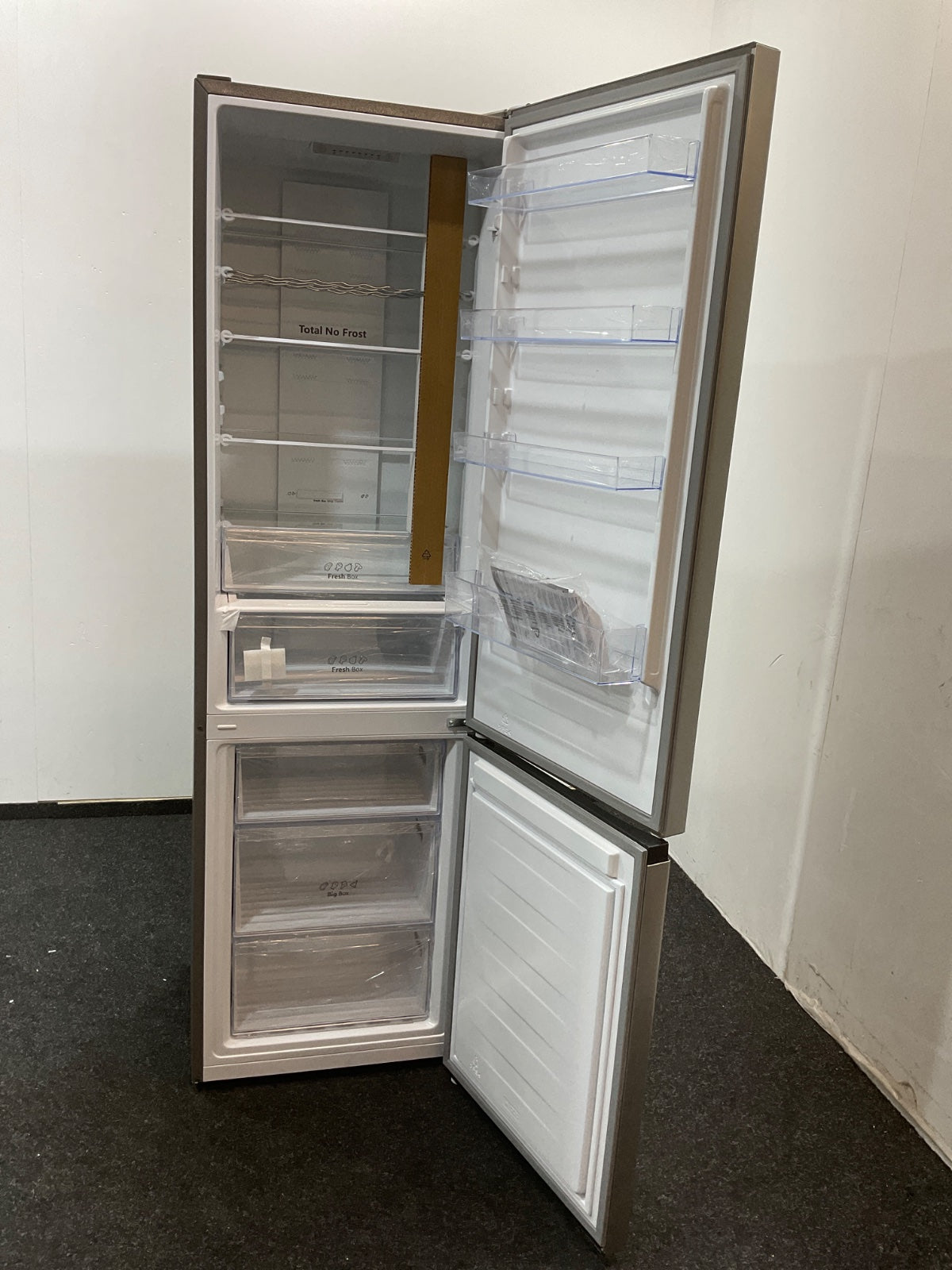 Hisense koelkast RB440N4ACA - RVS