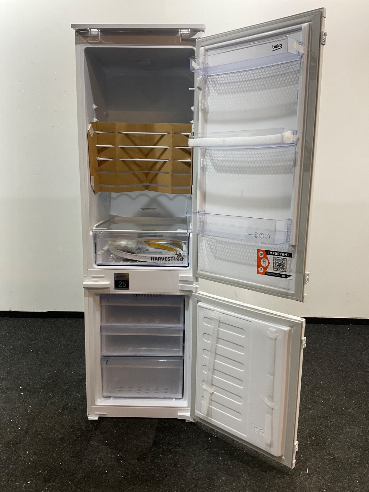 Beko inbouw koelkast BCHA275K4SN - 178 cm met Sleepdeur