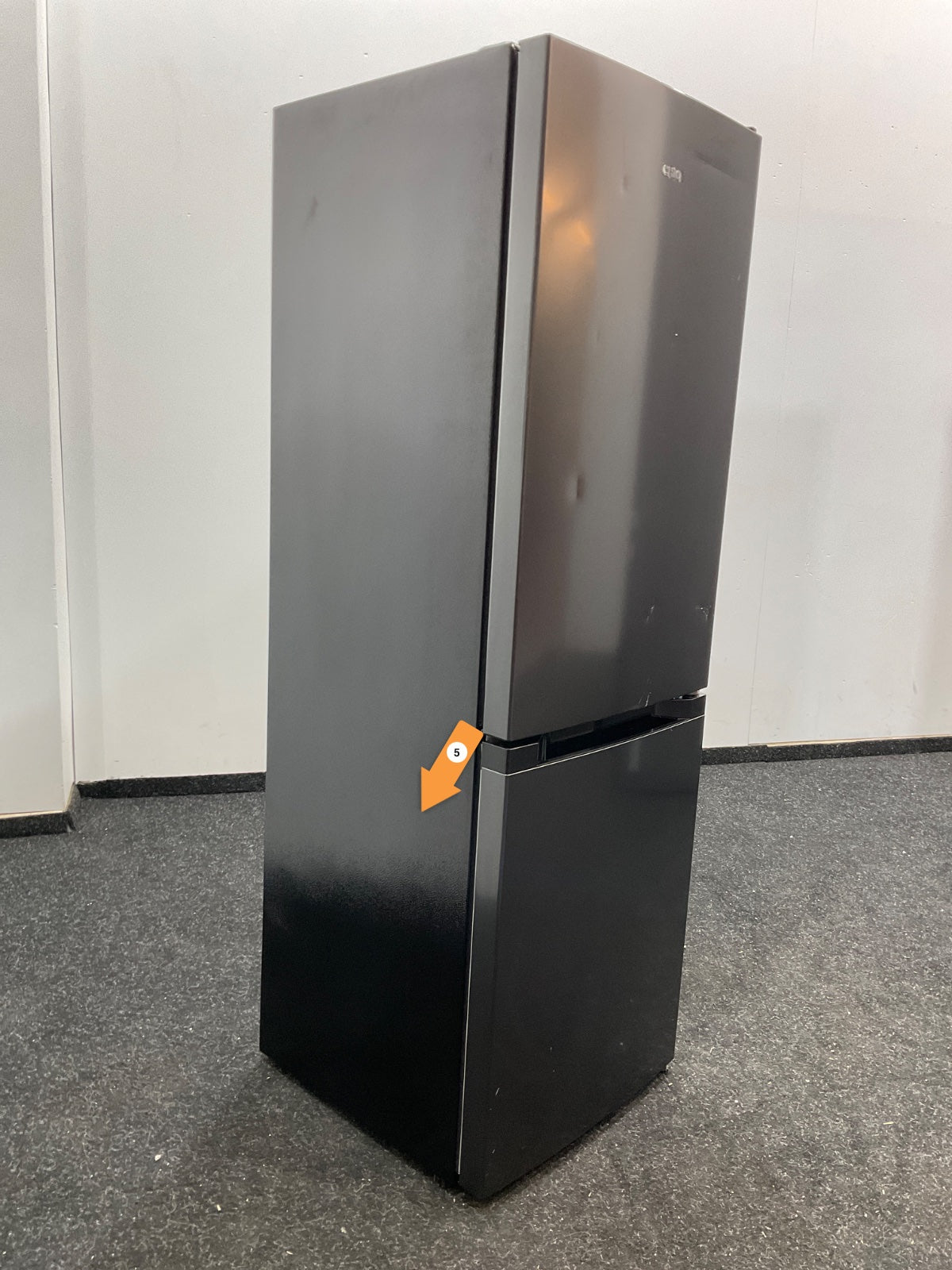 CHiQ koelkast FBM157L42 - Zwart RVS