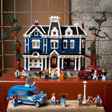 LEGO Icons Stranger Things: Het Huis van de Familie Creel Bouwpakket voor Volwassenen - 11370