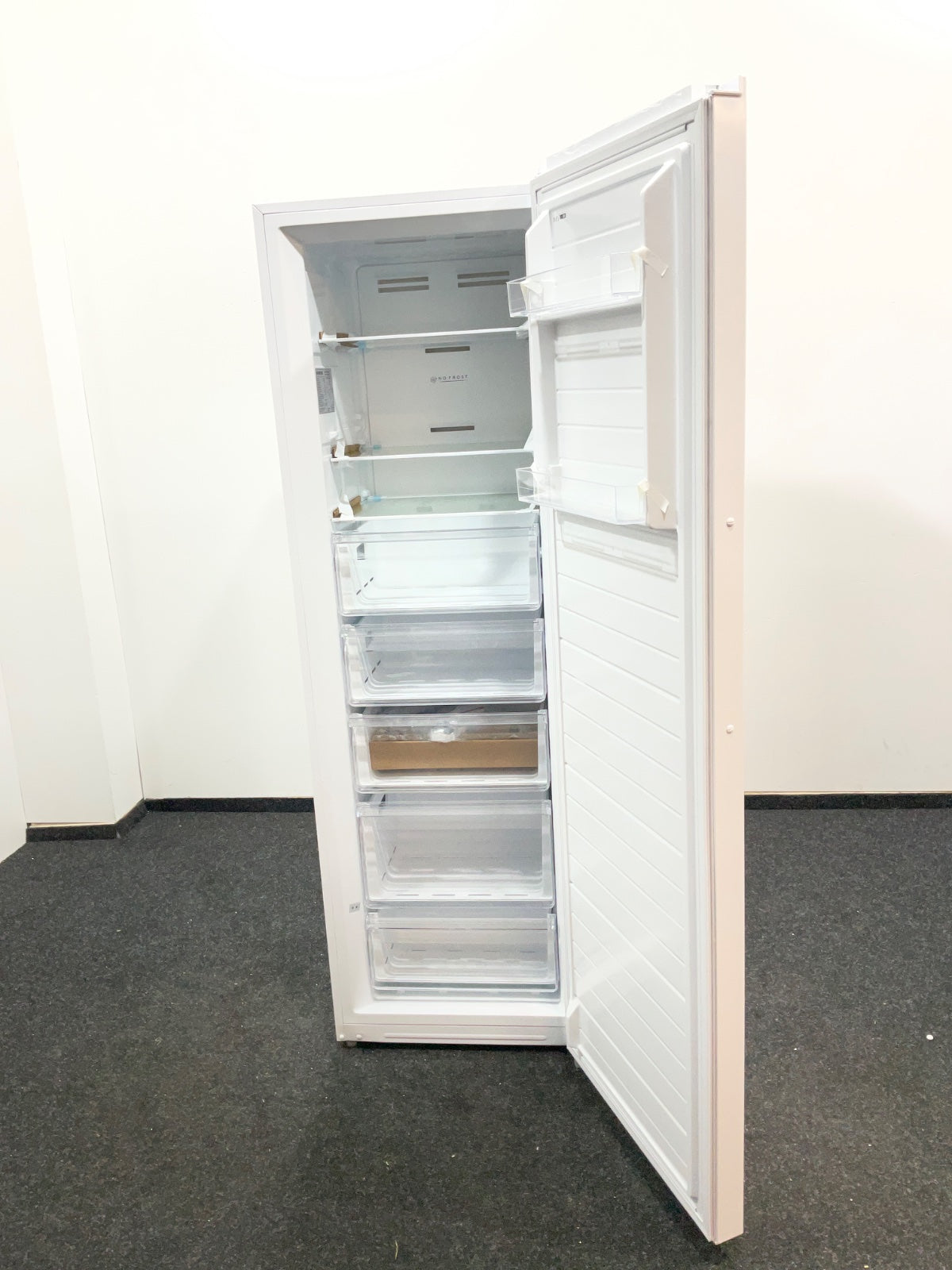 Inventum vrieskast VR1850W - Tot -15°C - Wit