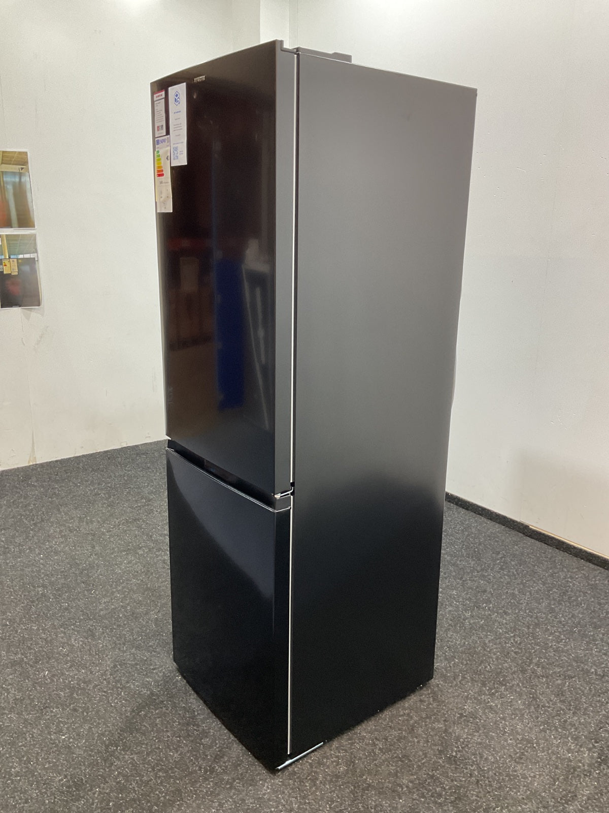 Inventum koelkast KV1840B - No Frost - Zwart