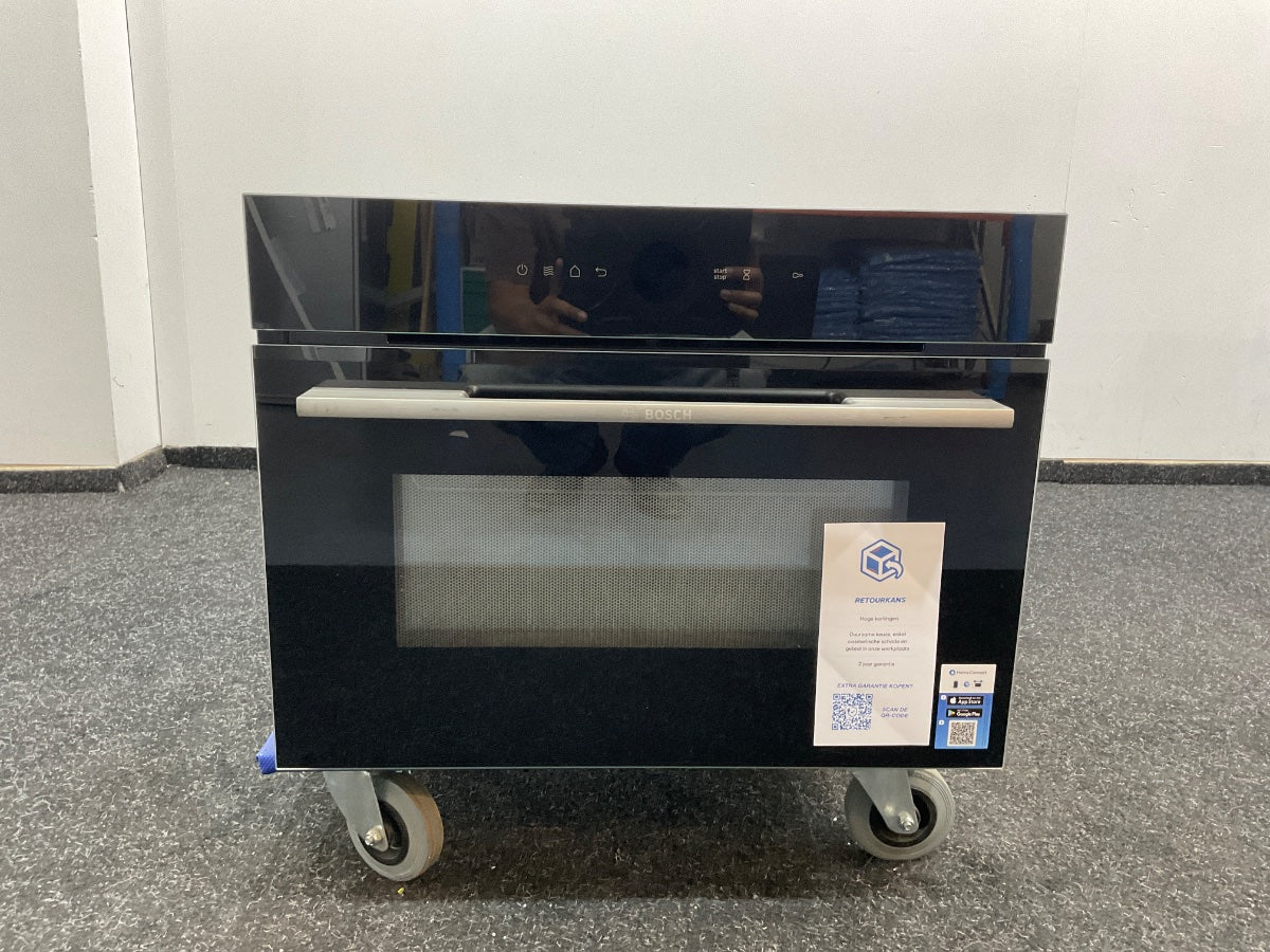Bosch compacte inbouwoven CMG7241B2 - Serie 8 met magnetron