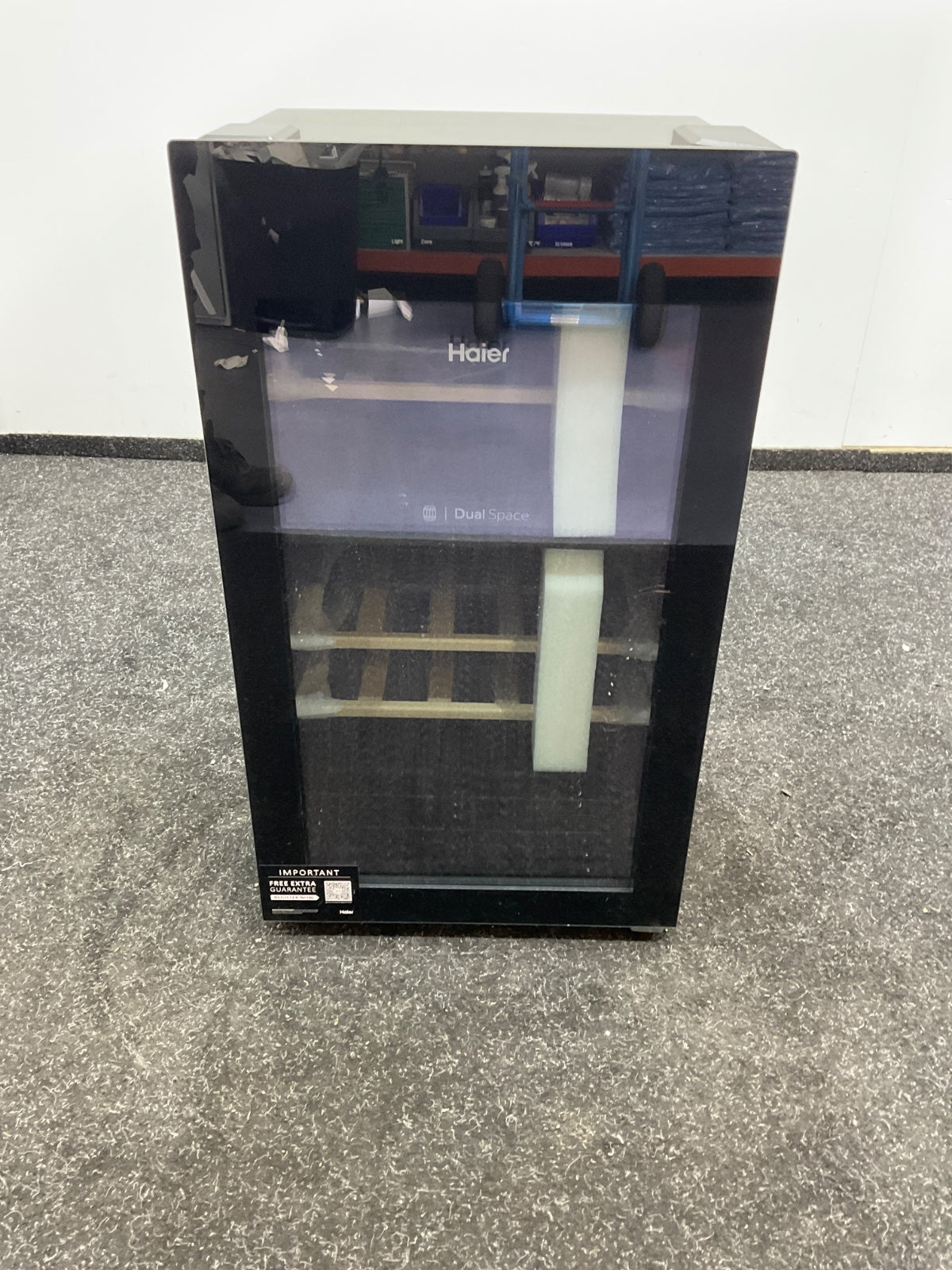 Haier wijnkoelkast HWS32GDG - 32 flessen - Zwart