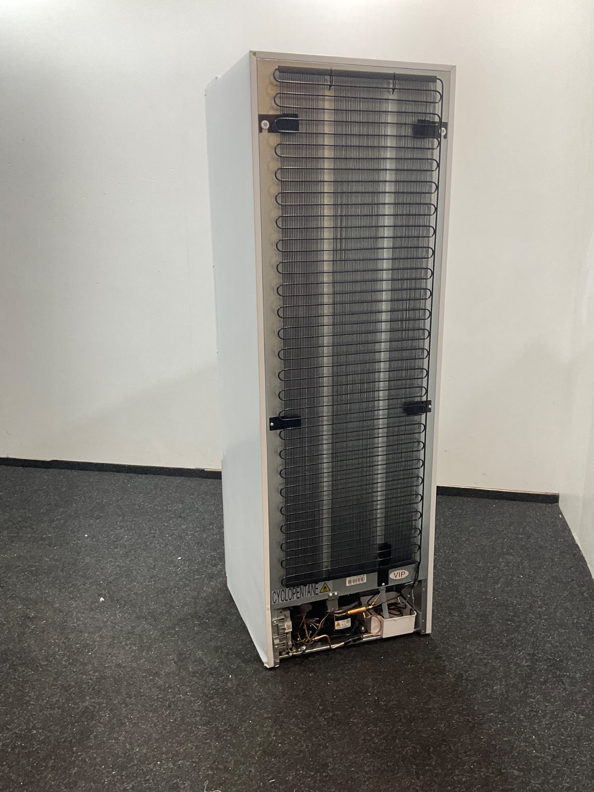 Inventum vrieskast VR1850W - Tot -15°C - Wit