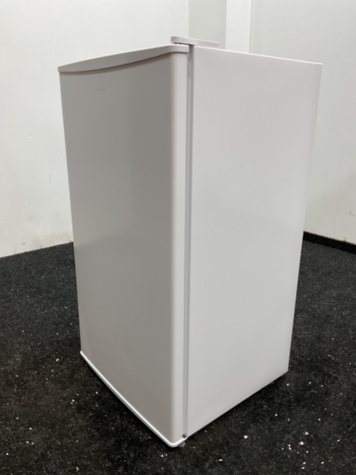 Tomado koelkast TLT4702W - Tafelmodel - Wit