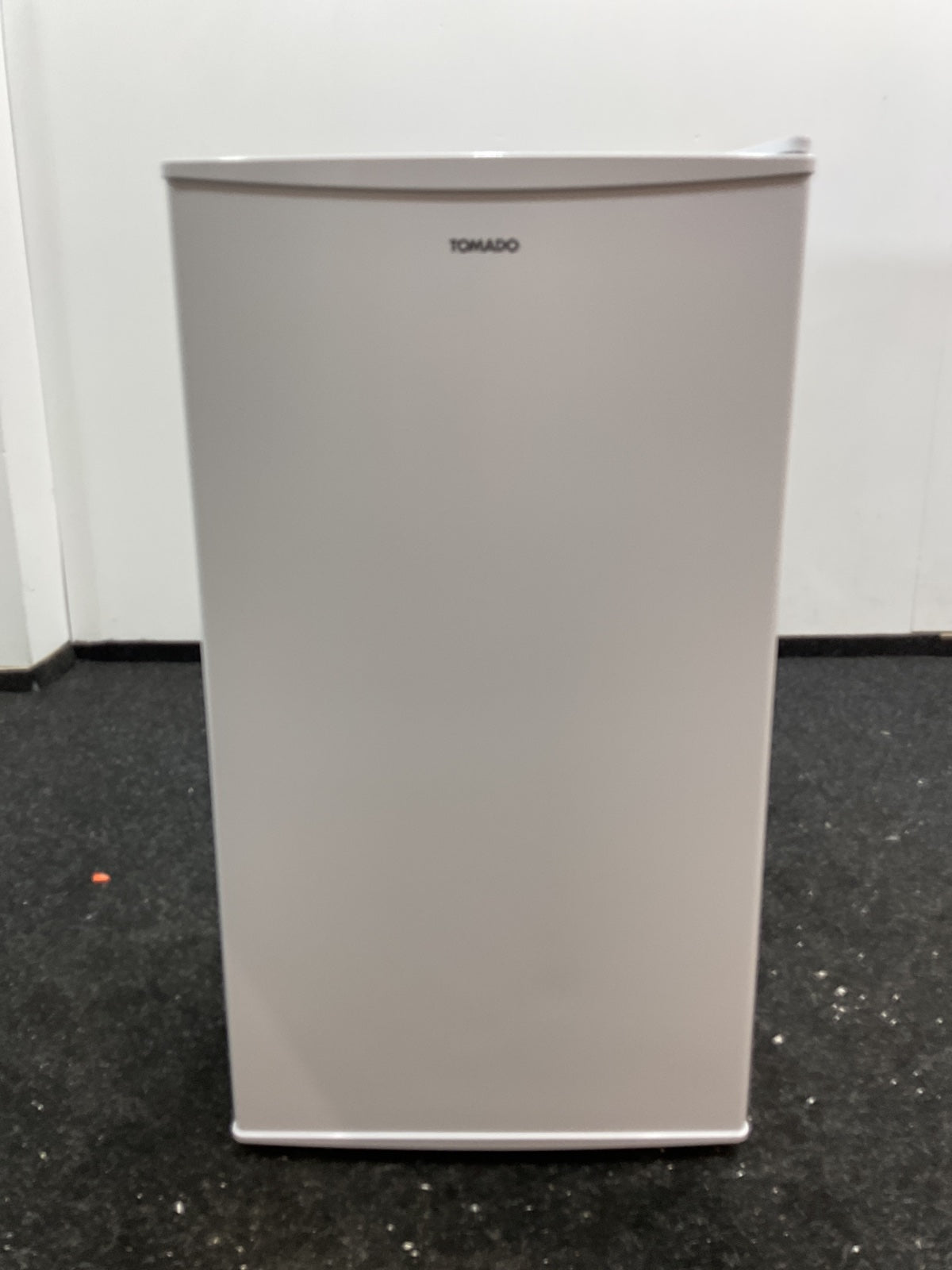 Tomado koelkast TLT4702W - Tafelmodel - Wit