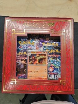 Pokémon Charizard ex Super Premium Collection - Trading Cards met figuur