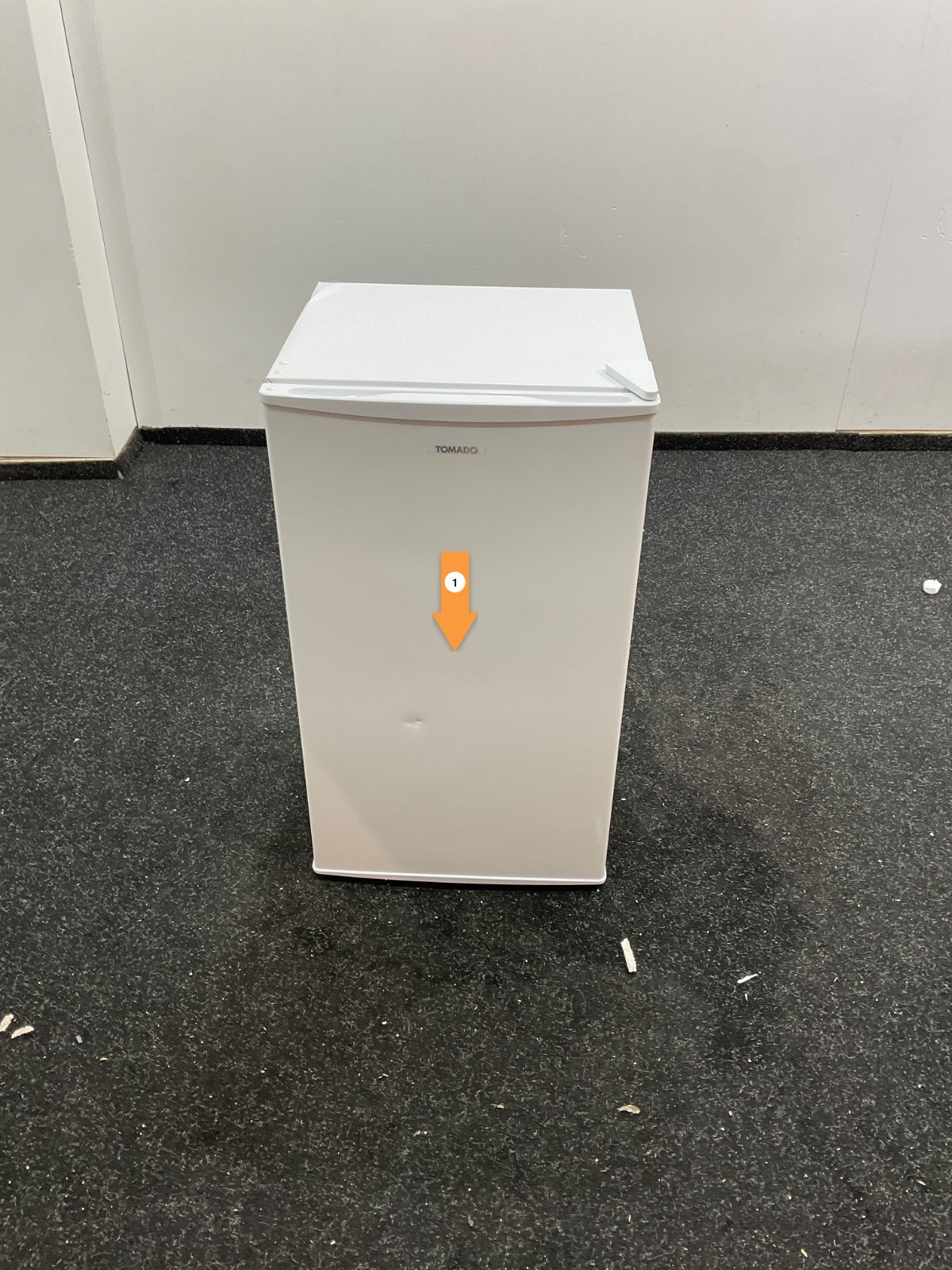 Tomado koelkast TRT4702W - Tafelmodel - 80 liter