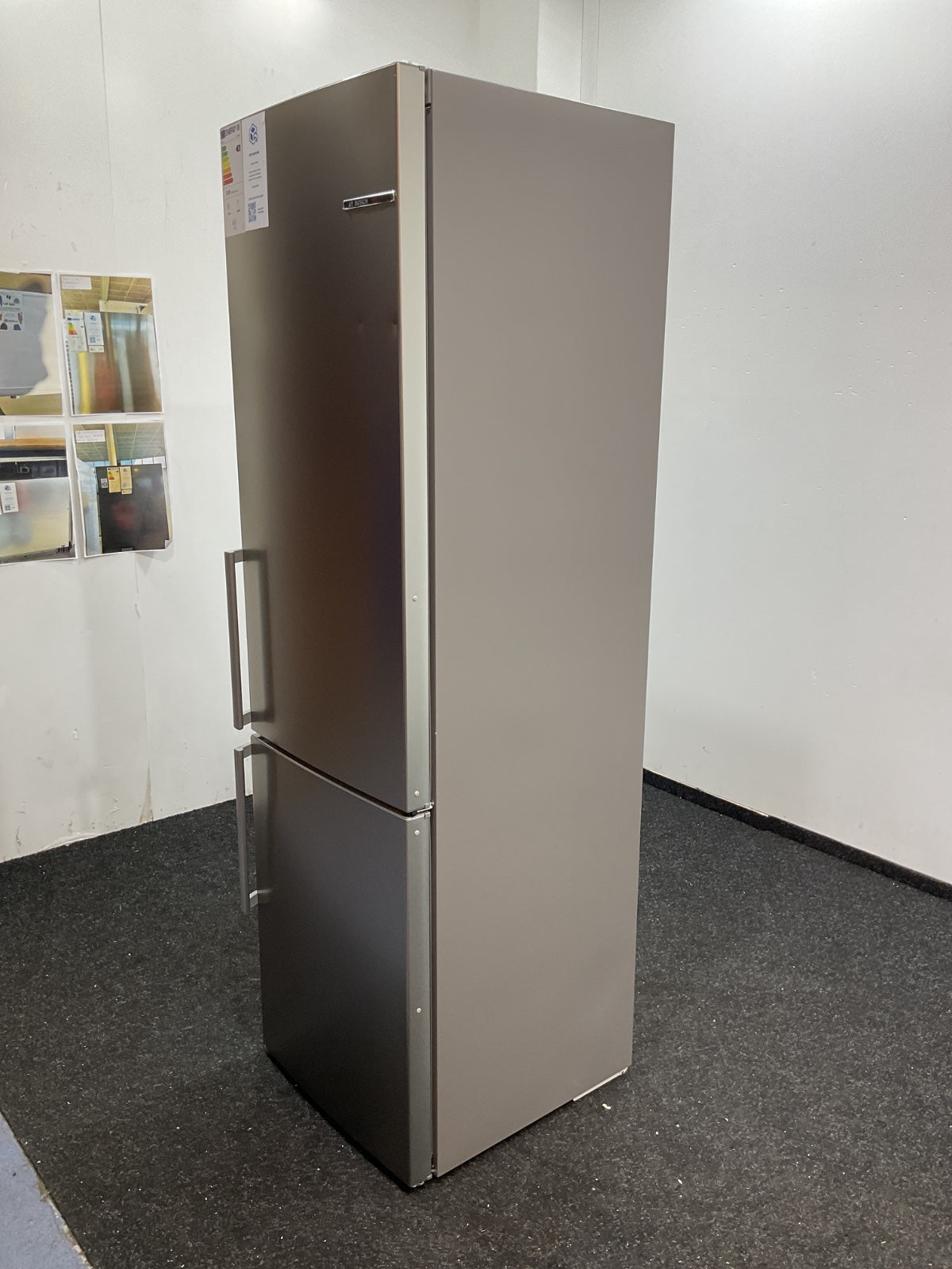 Bosch koelkast KGE398IBP - Serie 6 - RVS