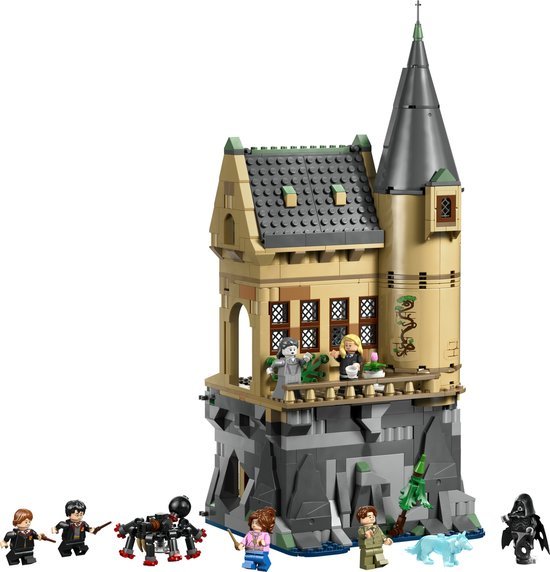 LEGO Harry Potter Kasteel Zweinstein: Ziekenzaal Bouwpakket voor Kinderen met 7 Minifiguren - 76463