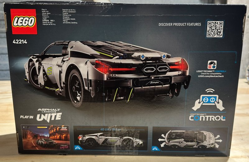 LEGO Technic Lamborghini Revuelto Supersportwagen - 42214