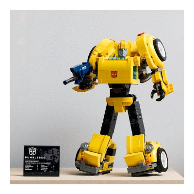 LEGO Icons Transformers Bumblebee - 10338