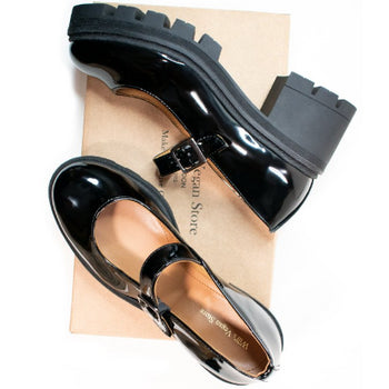 Will's Vegan Store ,Track Sole Mary James kleur zwart lak maat 39 