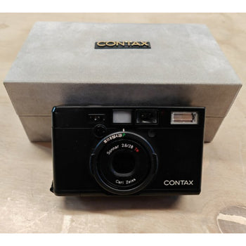 Contax Tix APS met Zeiss Sonnar - klassieke camera